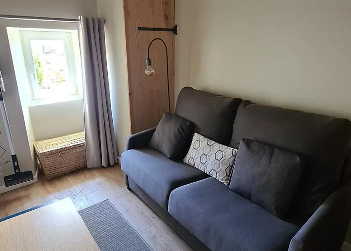 Authentique Avec Mezzanine Proche Du Puy Dufou בית נופש *